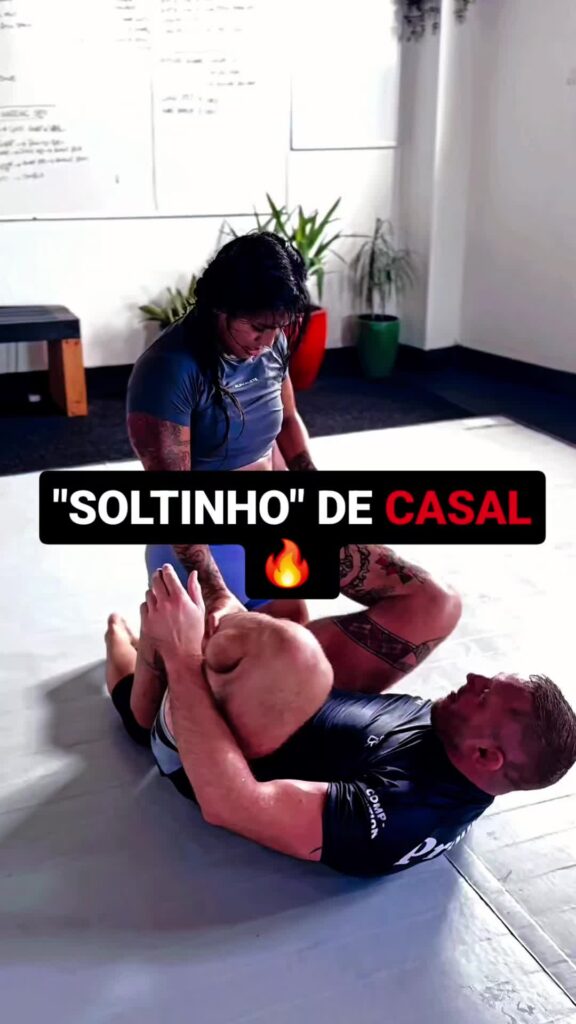 Porradaria de casal  -  Couple Roll  Vídeo:    Estude Jiu-Jitsu com a  CUPOM: