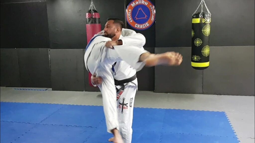 Queda simples de Jiu Jitsu sem força