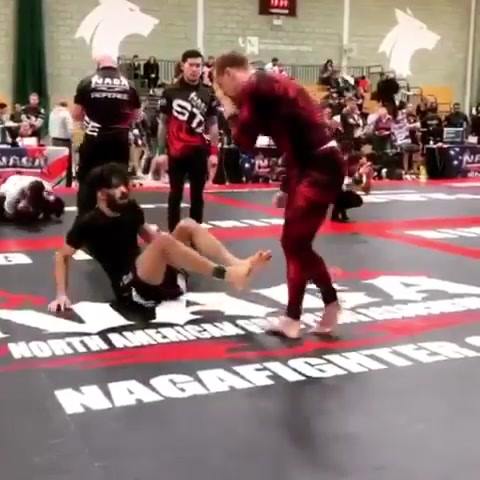 Quick Imanari Roll by @azeembjj