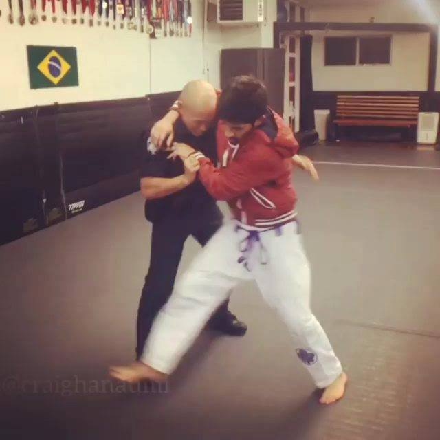 #Repost from @craighanaumi with TopTech ... Aside from punches, #headlocks ...