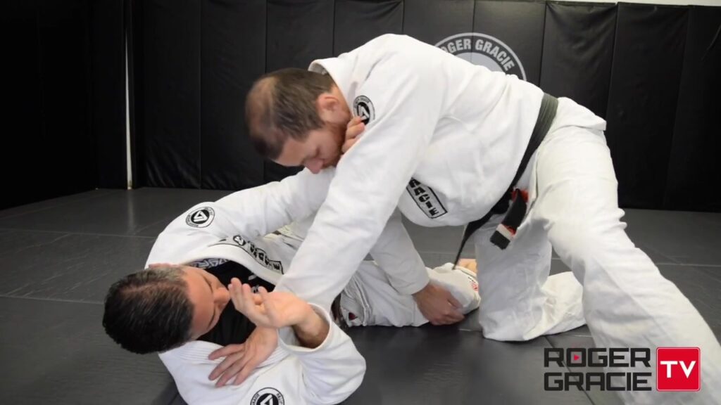 Roger Gracie guard passing