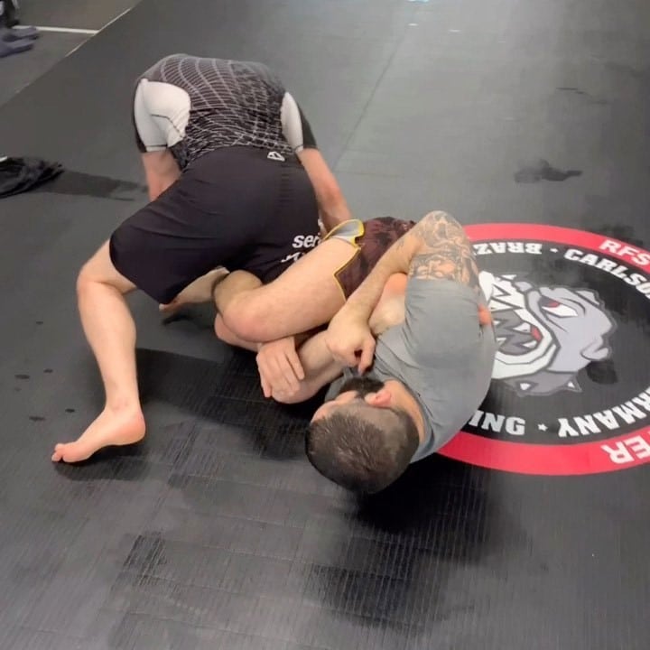 Shin to Shin to Low X GuardKilling The LegWith 50/50 backside Heelhook@abelbjj