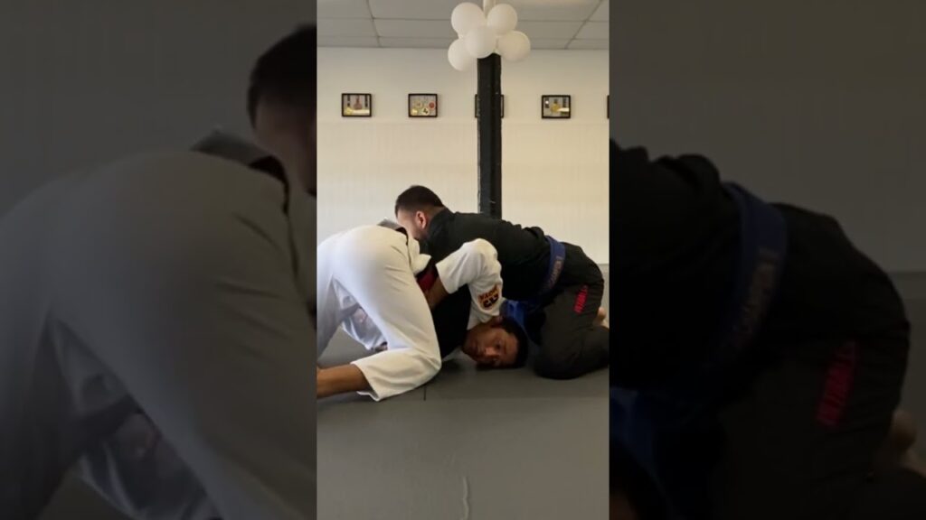 Side Control Turtle Escape to Americana  #bjj #escapes #sidecontrol