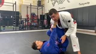 Single Leg X Guard Pass by @deninhobjj