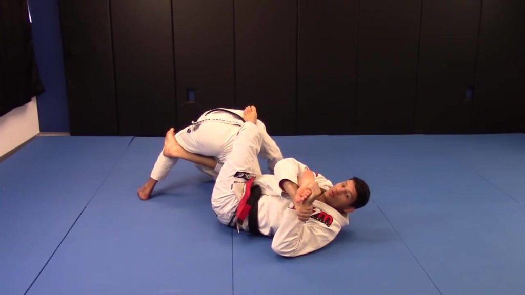 Single X to Toe Hold