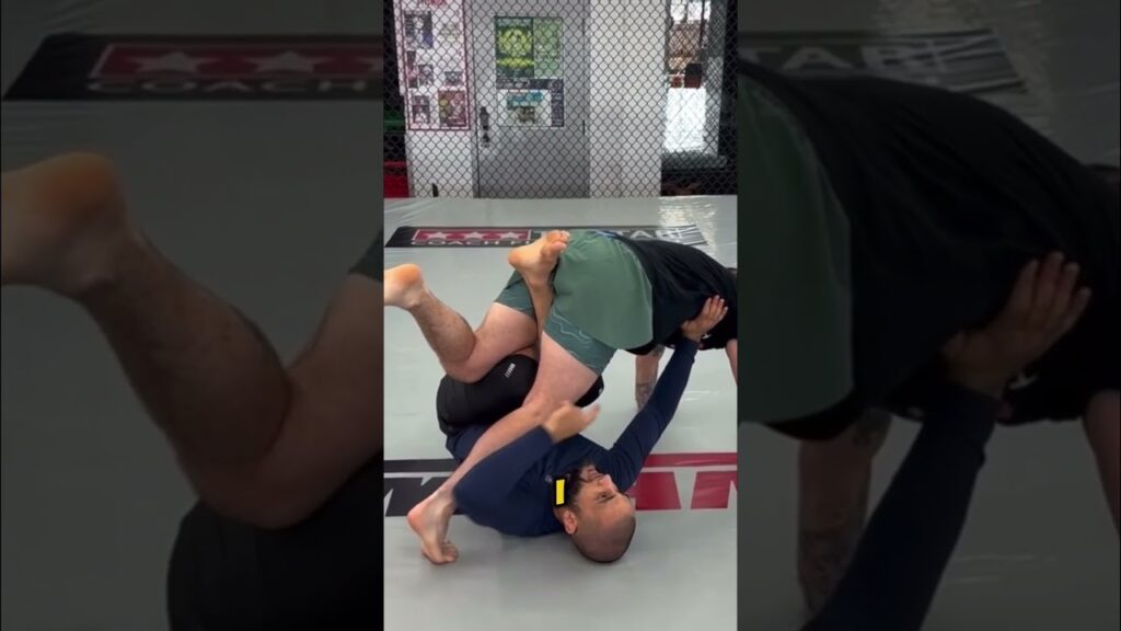 Single leg defence using jiujitsu to counter. Find out more in my newest instructional on JuJiclub