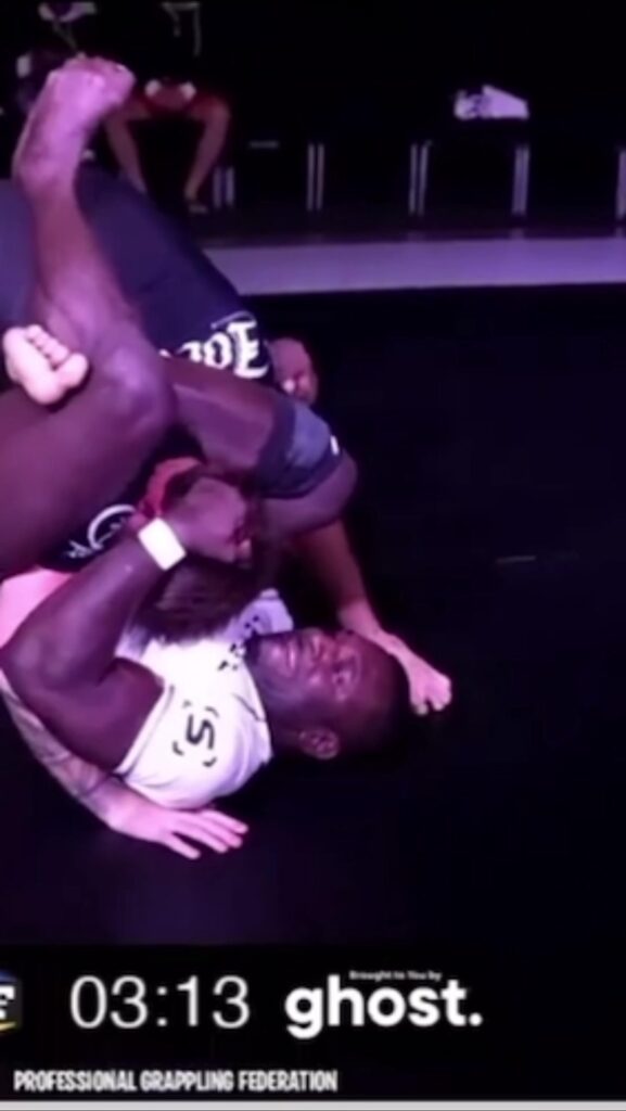 Special triangle choke from side control from yesterday tournament