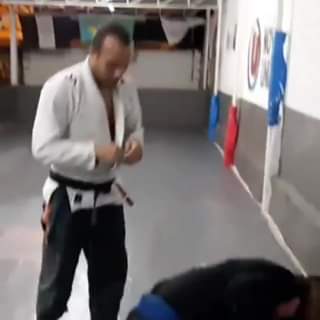 Standing Wristlock Grip Break