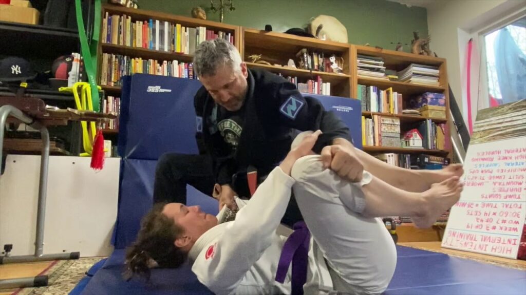 Steering Wheel Pass  for BJJ by Professor Gary Berger