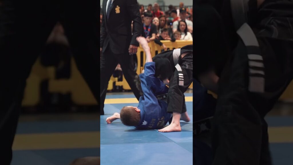 Triangle to Arm Bar Variation by Jason Simonski at #IBJJF American Nationals #shorts #jiujitsu #bjj