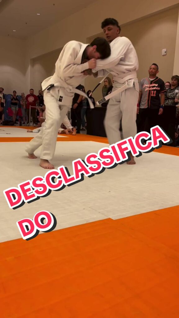 ? . . Vídeo:     Estude Jiu-Jitsu com a  CUPOM: LS10 (LINK AQUI NA BIO)  Proc