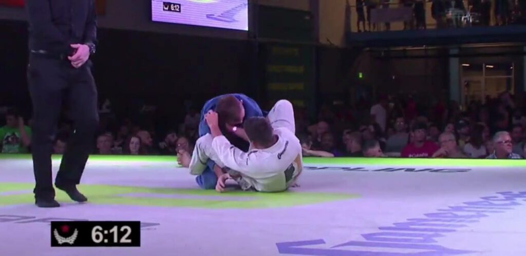 Watch No Arm Triangle